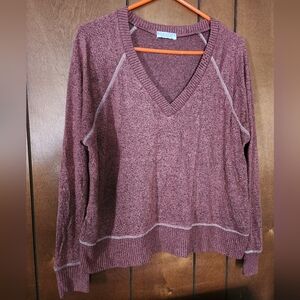 Reddish brown long sleeve knit top